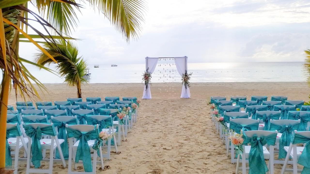 فندق نيغريلفي  Idle Awhile Beach المظهر الخارجي الصورة